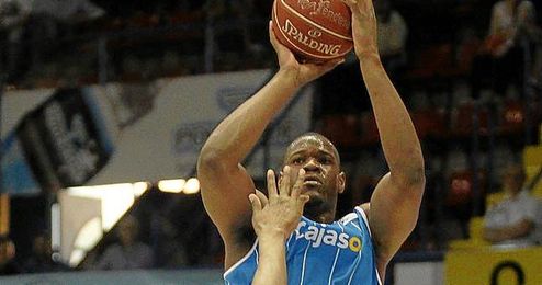 El Cajasol cayó en San Pablo ante el Bilbao Basket. El Cajasol cayó en San Pablo ante el Bilbao Basket.