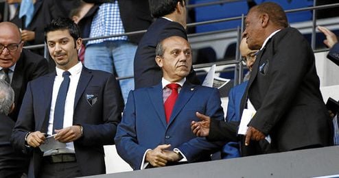 Las cuentas apuntan que será complicado que el Sevilla esté en Europa el próximo año si el TAS termina perdonando al Málaga. Las cuentas apuntan que será complicado que el Sevilla esté en Europa el próximo año si el TAS termina perdonando al Málaga.