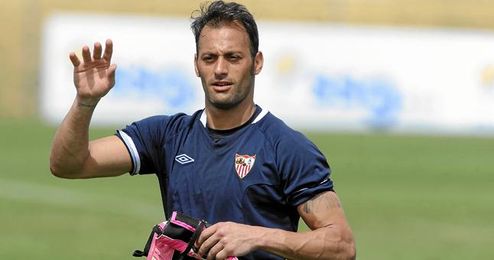 Beto sigue creyendo que el Sevilla puede clasificarse para Europa League. Beto sigue creyendo que el Sevilla puede clasificarse para Europa League.