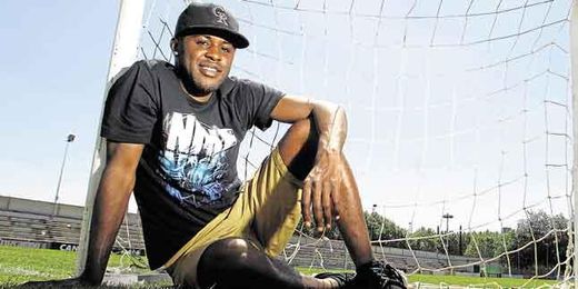 Joel Campbell se siente orgulloso de que el Betis quiera seguir contando con el. Joel Campbell se siente orgulloso de que el Betis quiera seguir contando con el.