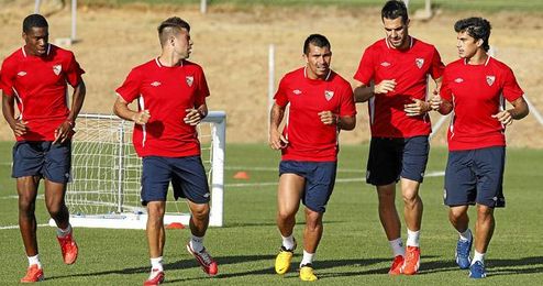 Gary Medel se reincorporó al grupo en el entrenamiento de este miércoles. Gary Medel se reincorporó al grupo en el entrenamiento de este miércoles.
