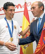 Navas, entre el Madrid y el Man. City