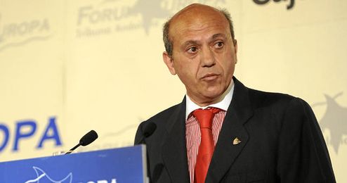José María Del Nido durante una conferencia. José María Del Nido durante una conferencia.