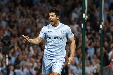 'Kun' Agüero amplía hasta 2017 su contrato con el Manchester City 'Kun' Agüero amplía hasta 2017 su contrato con el Manchester City