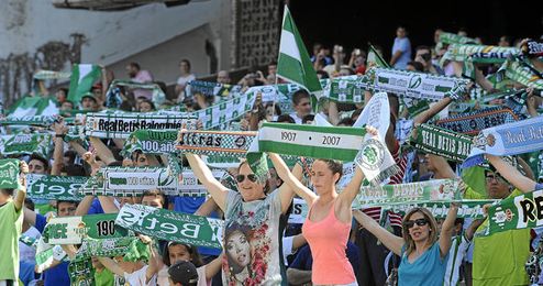La afición acompañará en masa al equipo. La afición acompañará en masa al equipo.