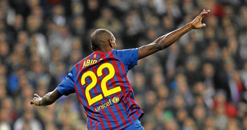Abidal abandona el Barcelona tras seis años. Abidal abandona el Barcelona tras seis años.