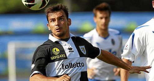 El internacional griego Sotiris Ninis saldrá del Parma este verano El internacional griego Sotiris Ninis saldrá del Parma este verano