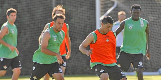 El Betis comienza su segundo día de concentración en Montecastillo. El Betis comienza su segundo día de concentración en Montecastillo.