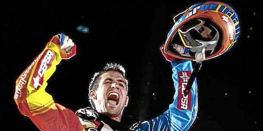 Dany Torres celebrando su victoria en 2011. Dany Torres celebrando su victoria en 2011.