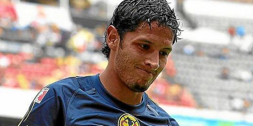 El mexicano Reyna en su etapa en el América El mexicano Reyna en su etapa en el América