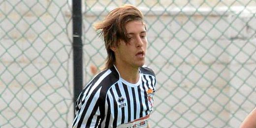 Paquito, uno de los nuevos refuerzos del Gerena. Paquito, uno de los nuevos refuerzos del Gerena.