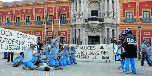 Imagen de uno de los ´fusilamientos´ que llevaron a cabo los trabajadores en el Palacio de San Telmo. Imagen de uno de los ´fusilamientos´ que llevaron a cabo los trabajadores en el Palacio de San Telmo.