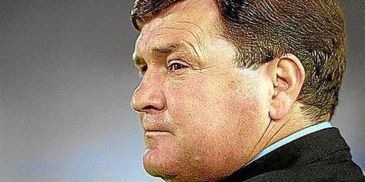 Camacho en uno de sus partidos como técnico Camacho en uno de sus partidos como técnico
