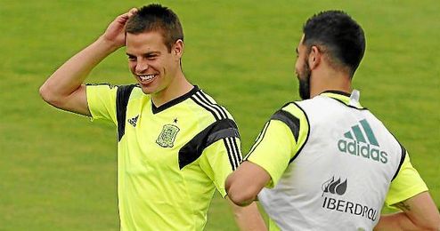 César Azpilicueta durante entrenamiento de la selección española. César Azpilicueta durante entrenamiento de la selección española.