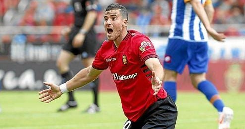 Tomer Hemed, durante un partido con el Mallorca; desde donde aseguran que interesa al Betis. Tomer Hemed, durante un partido con el Mallorca; desde donde aseguran que interesa al Betis.
