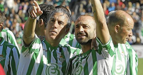 Ángel Cuellar, junto a Oli, en el partido Somos Leyenda. Ángel Cuellar, junto a Oli, en el partido Somos Leyenda.