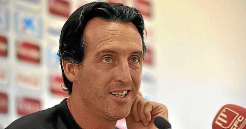 Unai Emery, durante una rueda de prensa. Unai Emery, durante una rueda de prensa.