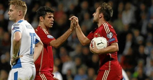 Alcácer celebra su gol junto a Diego Costa Alcácer celebra su gol junto a Diego Costa