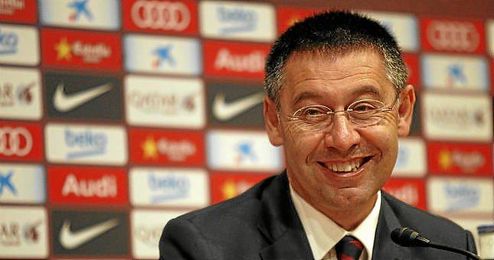 Bartomeu, presidente del Barcelona, en una rueda de prensa. Bartomeu, presidente del Barcelona, en una rueda de prensa.
