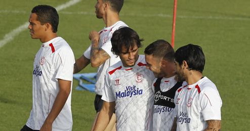 Arribas es la gran novedad en la lista para la Europa League. Arribas es la gran novedad en la lista para la Europa League.