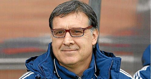 ´Tata´ Martino dirigiendo a Argentina. ´Tata´ Martino dirigiendo a Argentina.