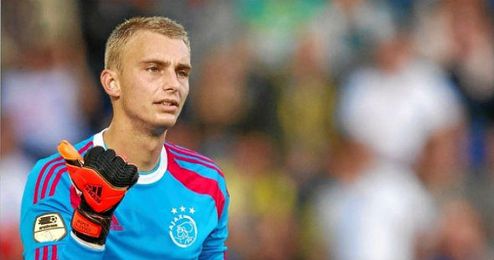 Cillessen durante un partido con el Ajax Cillessen durante un partido con el Ajax