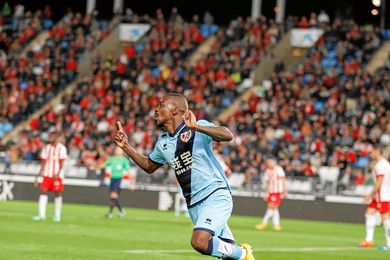 Gael Kakuta, jugador del Rayo Vallecano, celebrando el tanto ante el Almería Gael Kakuta, jugador del Rayo Vallecano, celebrando el tanto ante el Almería