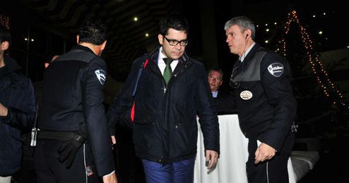 Francisco Estepa, a la entrada a la junta de accionistas. Francisco Estepa, a la entrada a la junta de accionistas.