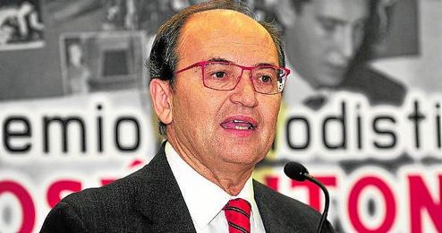 Casi un año después de su llegada a la presidencia, José Castro se encuentra satisfecho por la marcha del equipo. Casi un año después de su llegada a la presidencia, José Castro se encuentra satisfecho por la marcha del equipo.