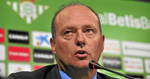 Pepe Mel, en día de su despedida del Betis. Pepe Mel, en día de su despedida del Betis.