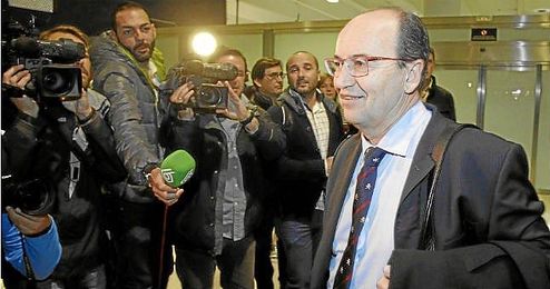 José Castro, en una salida del Sevilla para duelo europeo. José Castro, en una salida del Sevilla para duelo europeo.