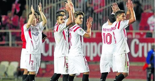 Muy pocos peros se le pueden poner al año 2014 del Sevilla: campeón de la Europa League y cuarto mejor en Liga. Muy pocos peros se le pueden poner al año 2014 del Sevilla: campeón de la Europa League y cuarto mejor en Liga.