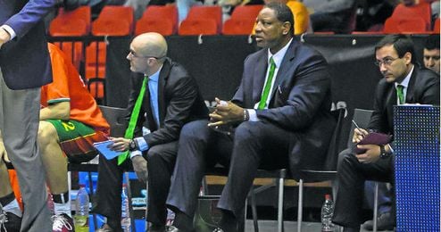 El técnico asistente Audie Norris se mostró convencido de que recuperarán la química en su juego. El técnico asistente Audie Norris se mostró convencido de que recuperarán la química en su juego.