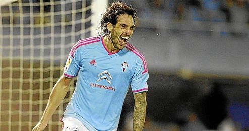 Larrivey se perderá cuatro partidos de Liga, el primero ante el Sevilla. Larrivey se perderá cuatro partidos de Liga, el primero ante el Sevilla.