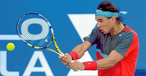 Nadal regresará a las pista en Abu Dabi tras su lesión. Nadal regresará a las pista en Abu Dabi tras su lesión.