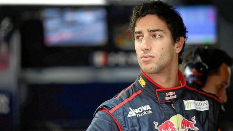 Ricciardo con el mono de Red Bull Ricciardo con el mono de Red Bull