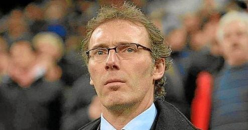 Blanc lo quiere con él. Blanc lo quiere con él.