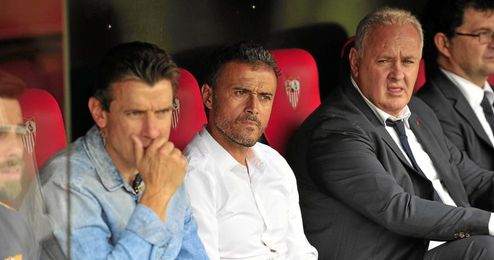Luis Enrique no estaba muy conforme con el marcador. Luis Enrique no estaba muy conforme con el marcador.