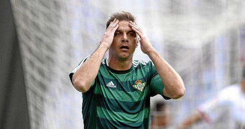 Joaquín, titular en Granada. Joaquín, titular en Granada.