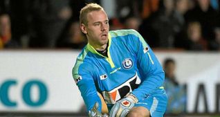 Matz Sels: ´Es bueno que el Sevilla me siga´ 