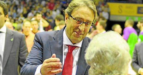 "Antes no había que ser tan pesimistas ni ahora lanzar las campanas al vuelo". "Antes no había que ser tan pesimistas ni ahora lanzar las campanas al vuelo".