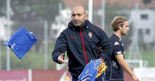 Abelardo promete ´guerra´ en el torneo del K.O. Abelardo promete ´guerra´ en el torneo del K.O.