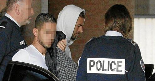 Benzema entrando en el Palacio de Versalles. Benzema entrando en el Palacio de Versalles.