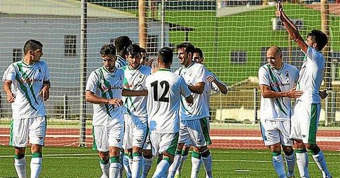 La Selección Andaluza celebra el gol de Juan Antonio. La Selección Andaluza celebra el gol de Juan Antonio.