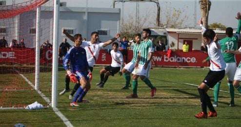 Carlos Fernández anotó el gol del triunfo. Carlos Fernández anotó el gol del triunfo.