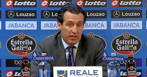 Emery, en la sala de prensa de Riazor. Emery, en la sala de prensa de Riazor.
