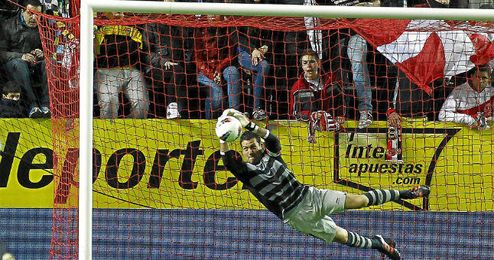 Palop ocupa un puesto destacado entre los ´parapenaltis´ de la Liga. Palop ocupa un puesto destacado entre los ´parapenaltis´ de la Liga.