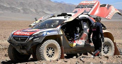 Sainz, durante el incidente. Sainz, durante el incidente.