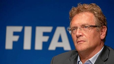 Valcke es castigado por la FIFA. Valcke es castigado por la FIFA.