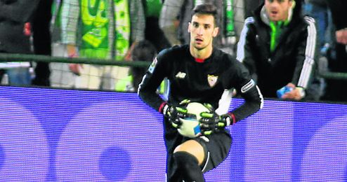 Rico durante el último derbi disputado Rico durante el último derbi disputado